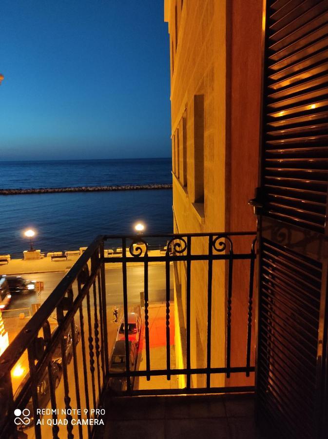 Mariantomare Casa Vacanze Monolocale Lungomare Барі Екстер'єр фото